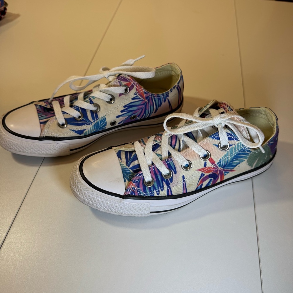 Converse All-Star Men's Sz 3.5/Women's Sz 5.5 Tropical Print Shoes 155396F